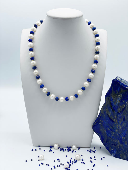 Lapislazuli & Perle Halskette