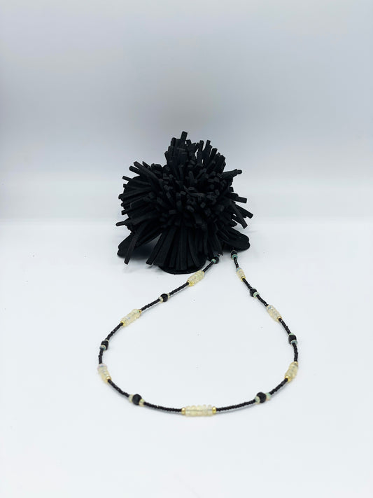 Spinell Halskette mit Opal